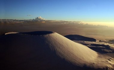 Puu Hau Kea -- Massive Volcanic Cinder Cone On the flanks of Mauna Kea Hawaii